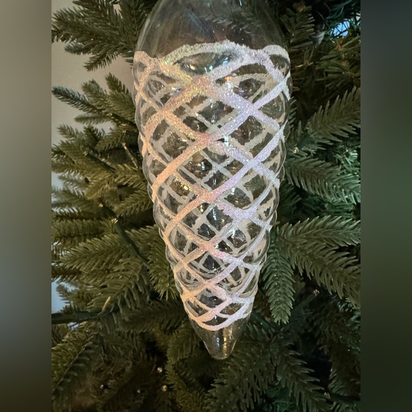 New Set Of 2 Rare Vintage Handblown Clear Glass Unique Christmas Tree Ornaments - Picture 4 of 14